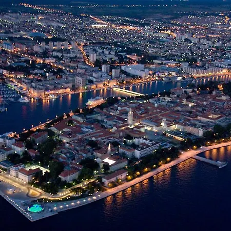 Skalinada アパート *